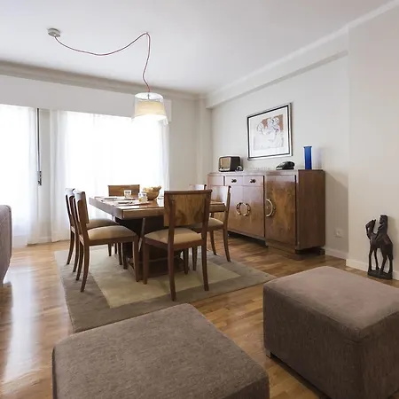 Apartment Lovelystay Family Space